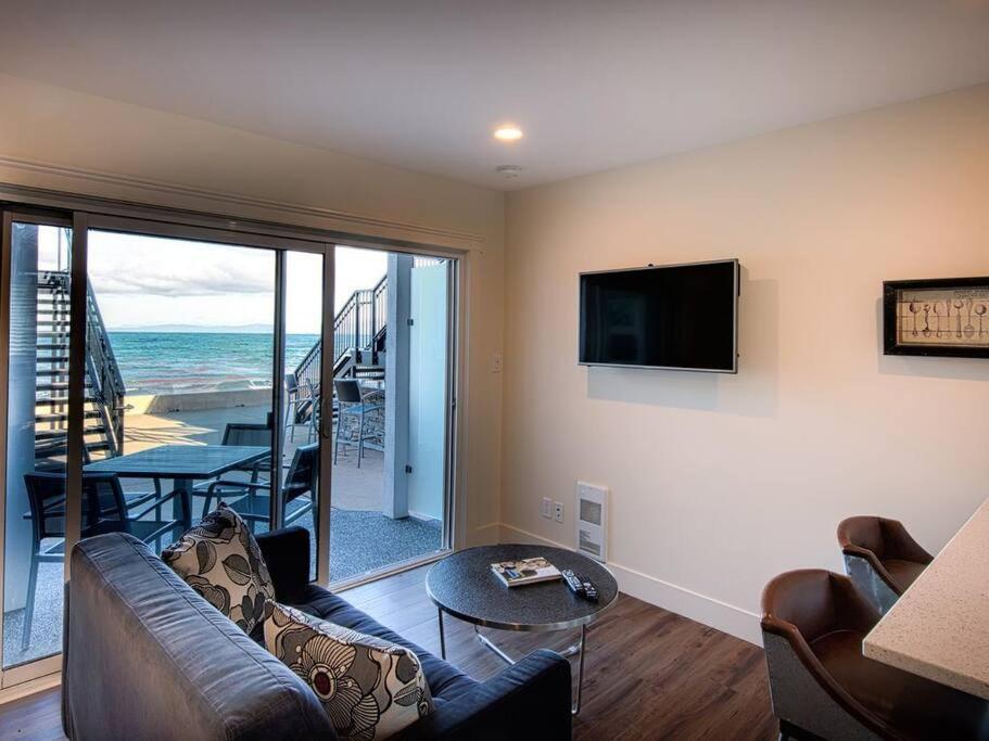 Qualicum Beach Ocean Suites Esterno foto